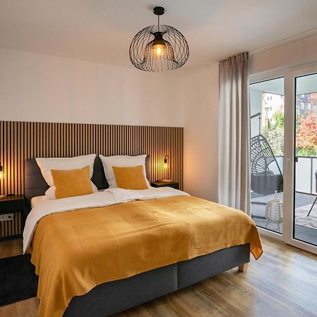 Reitz - Apartment I Zentrale Lage I Stellplatz I 55Qm I 2 Zimmer I Kueche I Bad I Terrasse バート・ヘルスフェルト エクステリア 写真
