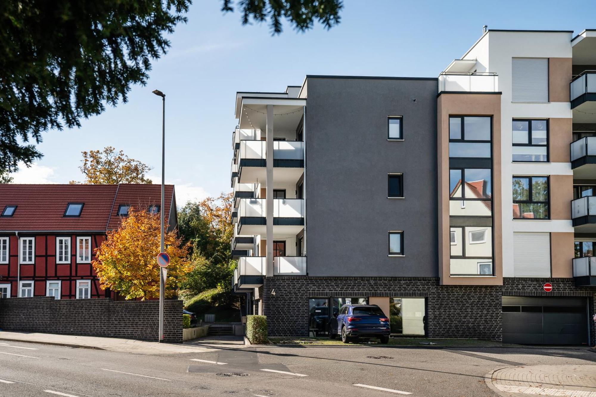 Reitz - Apartment I Zentrale Lage I Stellplatz I 55Qm I 2 Zimmer I Kueche I Bad I Terrasse バート・ヘルスフェルト エクステリア 写真